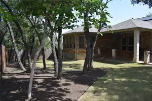 7233 Via Dono Dr, Austin, TX 78749 - Photo 3