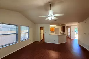 2013 James Pl, Round Rock, TX 78664 - Photo 7