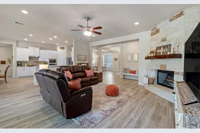 216 Rio Ancho Boulevard, Liberty Hill, TX 78642 - Photo 5