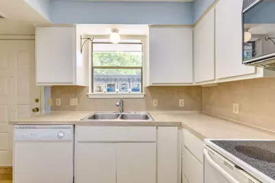 9226 Jollyville Road #132, Austin, TX 78759 - Photo 13