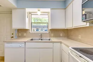 9226 Jollyville Rd, Austin, TX 78759 - Photo 13