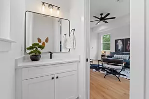 909 Calle Limon, Austin, TX 78702 - Photo 23
