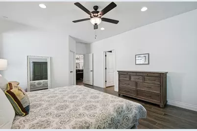 804 Indian Hawthorne Drive, Georgetown, TX 78628 - Photo 21