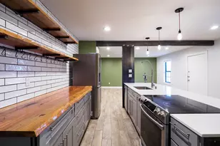 2302 East Side Dr, Austin, TX 78704 - Photo 7