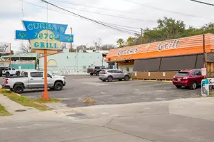 2302 East Side Dr, Austin, TX 78704 - Photo 19