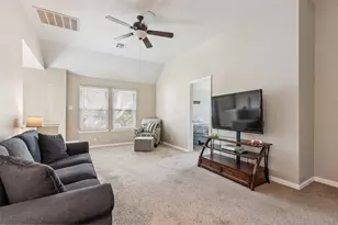 4033 Sable Oaks Dr, Round Rock, TX 78664 - Photo 9