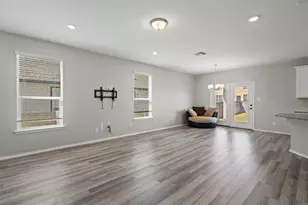 213 Sweet Autumn Dr, Georgetown, TX 78626 - Photo 5