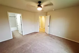 220 Westminster Dr, Kyle, TX 78640 - Photo 9