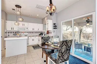 1813 White Oak Loop, Round Rock, TX 78681 - Photo 11