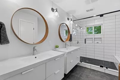 6207 Hyside Drive, Austin, TX 78723 - Photo 13