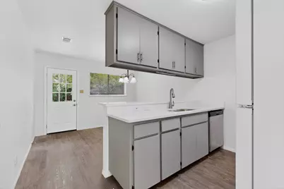 128 Coers Circle, San Marcos, TX 78666 - Photo 9