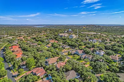 43 Lost Meadow Trail, The Hills, TX 78738 - Photo 35