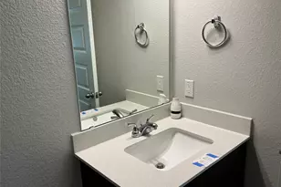 123 Bluestem Dr, Elgin, TX 78621 - Photo 11