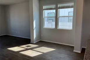 123 Bluestem Dr, Elgin, TX 78621 - Photo 5