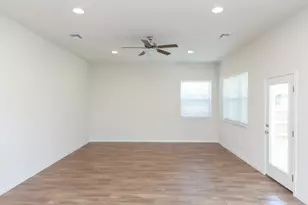 7309 Coit Rd, Austin, TX 78744 - Photo 13