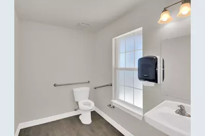 404 Carlos G Parker Boulevard NW, Taylor, TX 76574 - Photo 15