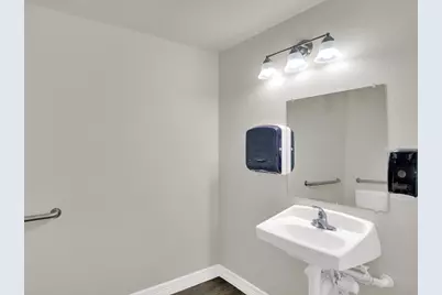 404 Carlos G Parker Boulevard NW, Taylor, TX 76574 - Photo 19