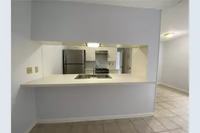 2408 Longview Street #107, Austin, TX 78705 - Photo 3