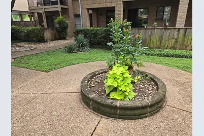611 E 45th Street #4, Austin, TX 78751 - Photo 7