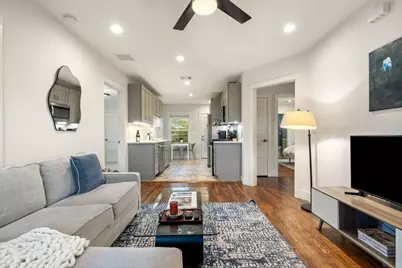 2702 Crest Avenue, Austin, TX 78702 - Photo 1