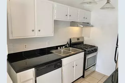 614 W 51st Street #104, Austin, TX 78751 - Photo 5