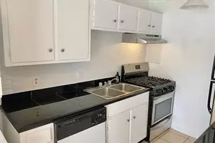 614 W 51st St, Austin, TX 78751 - Photo 5