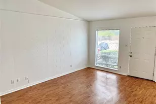 614 W 51st St, Austin, TX 78751 - Photo 17