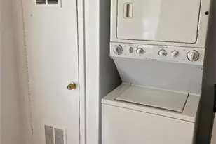 614 W 51st St, Austin, TX 78751 - Photo 7