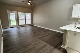 1235 Armadillo Rd, Austin, TX 78745 - Photo 3