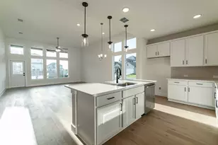 200 Hollister Dr, Liberty Hill, TX 78642 - Photo 5