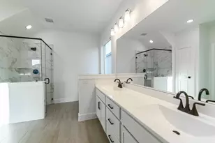 200 Hollister Dr, Liberty Hill, TX 78642 - Photo 11