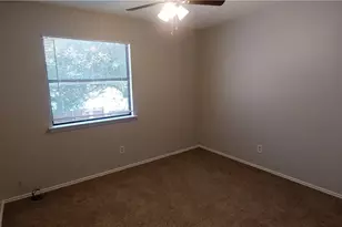 5616 Emerald Forest Dr, Austin, TX 78745 - Photo 5