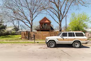 84 Anthony St, Austin, TX 78702 - Photo 3