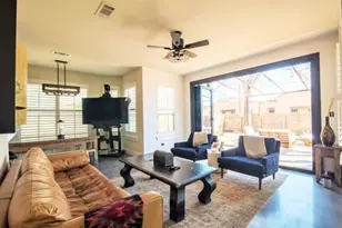 84 Anthony St, Austin, TX 78702 - Photo 5