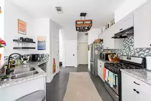 84 Anthony St, Austin, TX 78702 - Photo 9