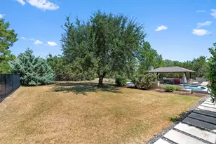 216 Oak Valley Ct, Georgetown, TX 78633 - Photo 37