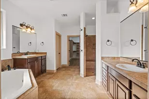 1306 Shinnecock Hills Dr, Georgetown, TX 78628 - Photo 11