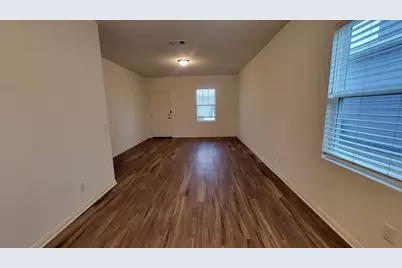 850 Bunton Reserve Boulevard, Kyle, TX 78640 - Photo 3