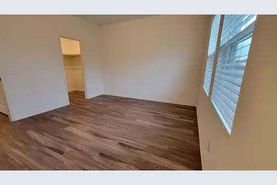 850 Bunton Reserve Boulevard, Kyle, TX 78640 - Photo 9