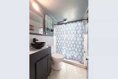 2200 W Gillis Avenue, Cameron, TX 76520 - Photo 9