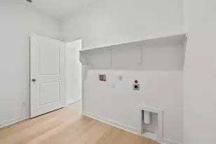 210 Golden Bell Wy, Buda, TX 78610 - Photo 13