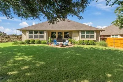 100 Lismore Street, Hutto, TX 78634 - Photo 33