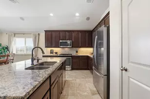 100 Lismore St, Hutto, TX 78634 - Photo 9