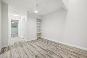 904 Sirocco Dr, Austin, TX 78745 - Photo 7