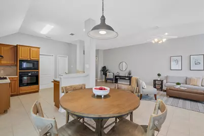 1636 Maize Bend Drive, Austin, TX 78727 - Photo 13