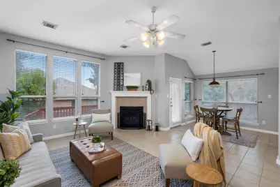 1636 Maize Bend Drive, Austin, TX 78727 - Photo 7