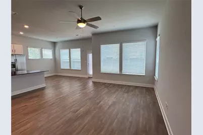 3000 Chisholm Trail Road #33, Round Rock, TX 78681 - Photo 3