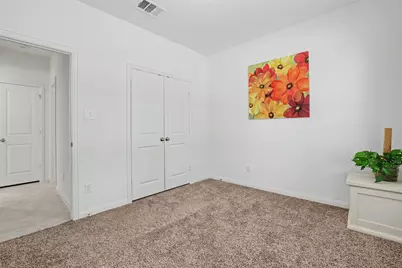 557 Scenic Bluff Drive, Georgetown, TX 78628 - Photo 13