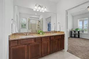 557 Scenic Bluff Dr, Georgetown, TX 78628 - Photo 29
