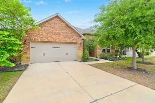 557 Scenic Bluff Dr, Georgetown, TX 78628 - Photo 39